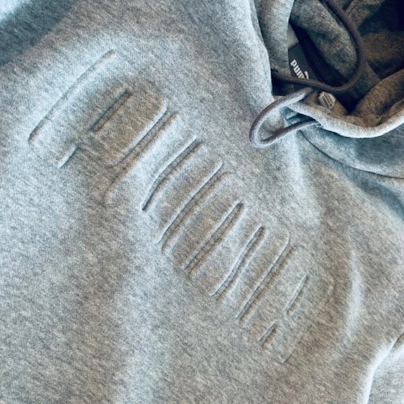 CLEARANCE!  PUMA - Men's "Subtle Lettering" grey hoodie - Size S - Picture 5 of 11